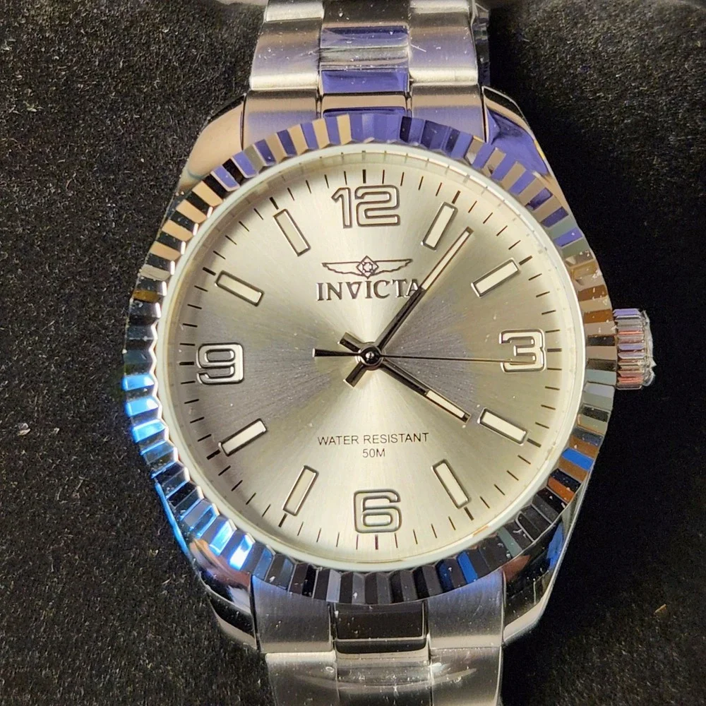 Invicta Specialty Watch Womenss Silver New Stainless Steel 47464 Water Resistant